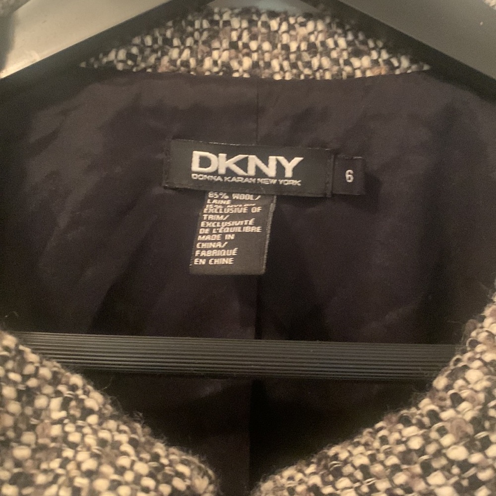 Dkny jacket - Picture 4 of 10